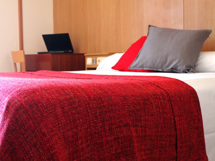 Iraipe Izaga Hostal Noáin Exteriér fotografie
